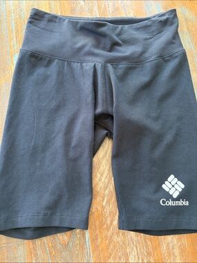 Columbia Black Women's Athletic Bike Shorts with Logo